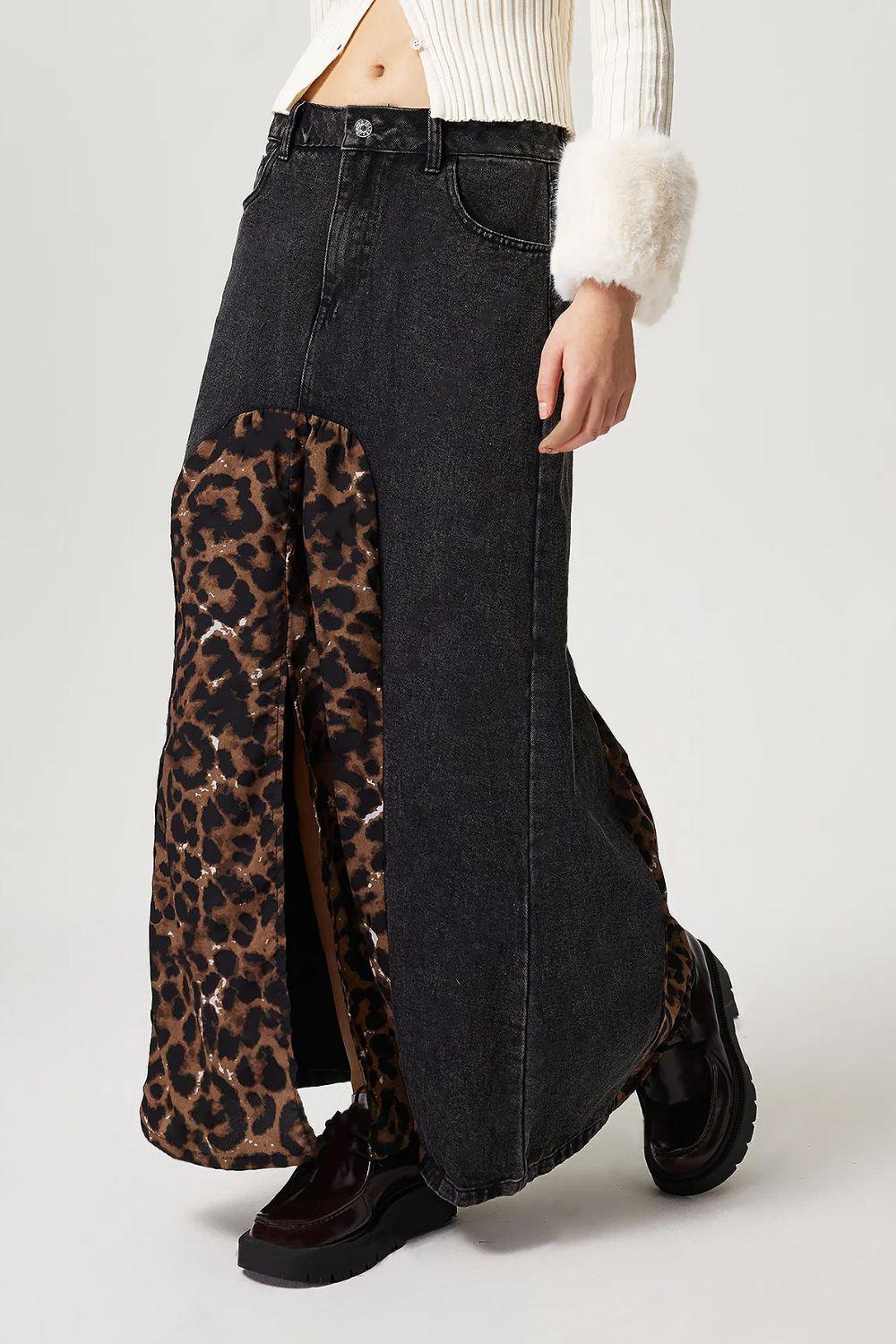 Slit Leopard Midi Denim Skirt for Trendy Casual Style