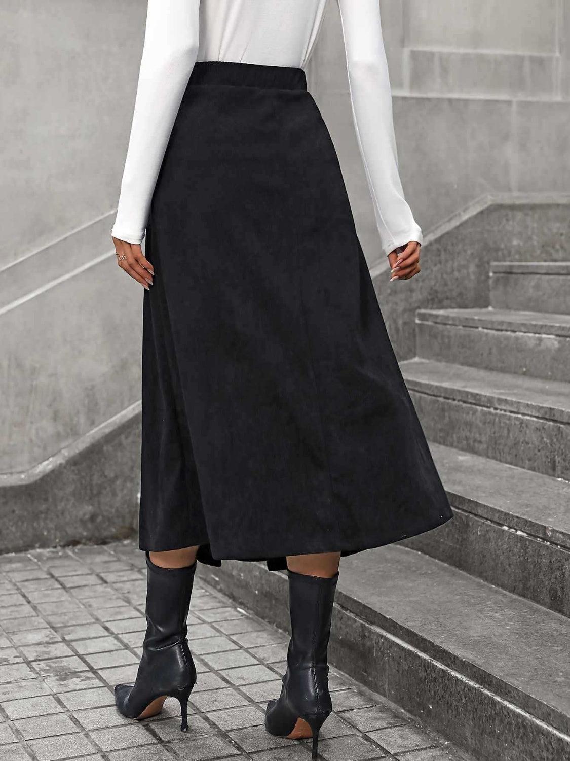 Decorative Button Ruched Midi Skirt for Stylish Outfits