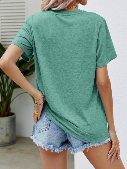 MAMA BUNNY Easter Graphic Tee - Selvanelle