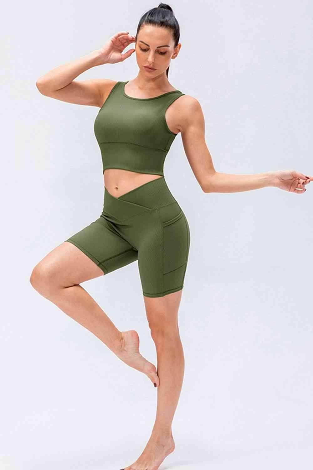 Slim Fit V-Waistband Sports Shorts for Active Lifestyle - Selvanelle