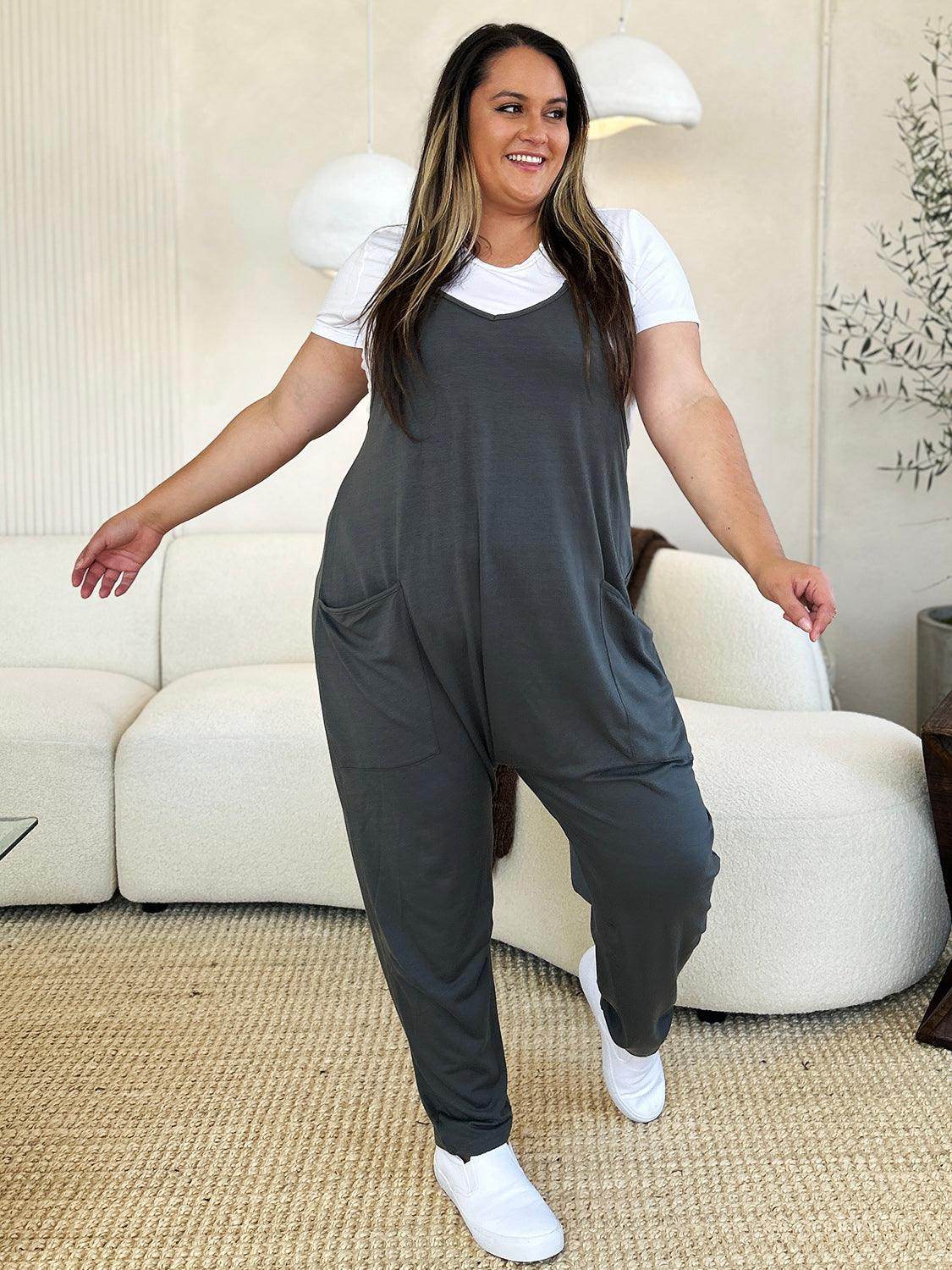 Double Take Full Size Sleeveless V-Neck Pocketed Jumpsuit - Selvanelle