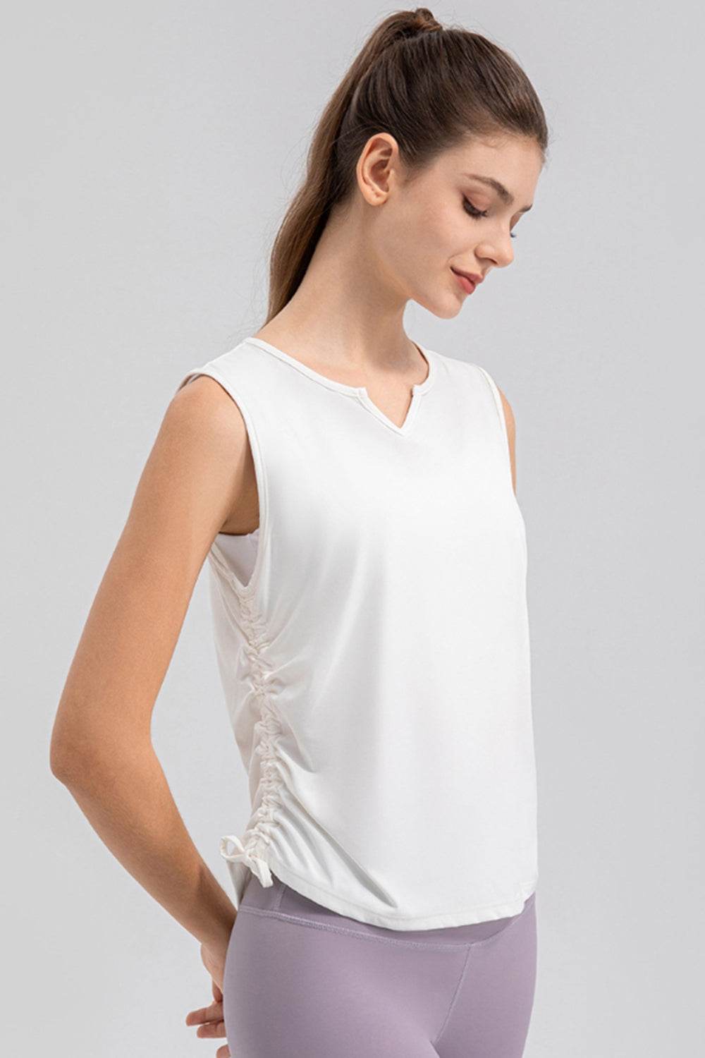 Notched Wide Strap Active Tank - Selvanelle