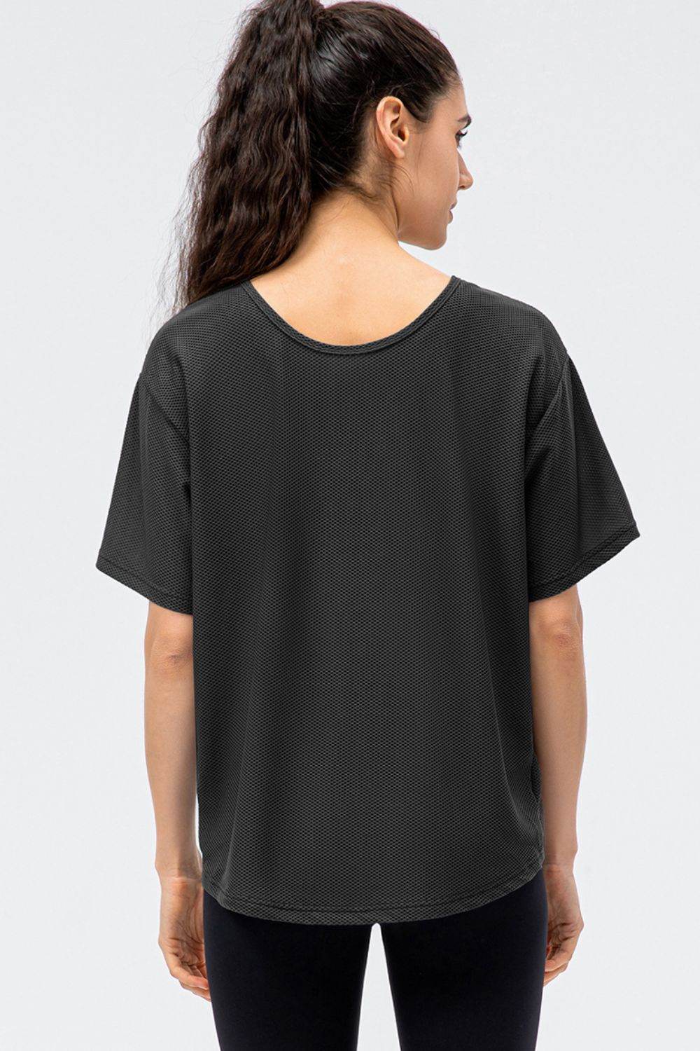 Round Neck Short Sleeve Active Tee - Selvanelle