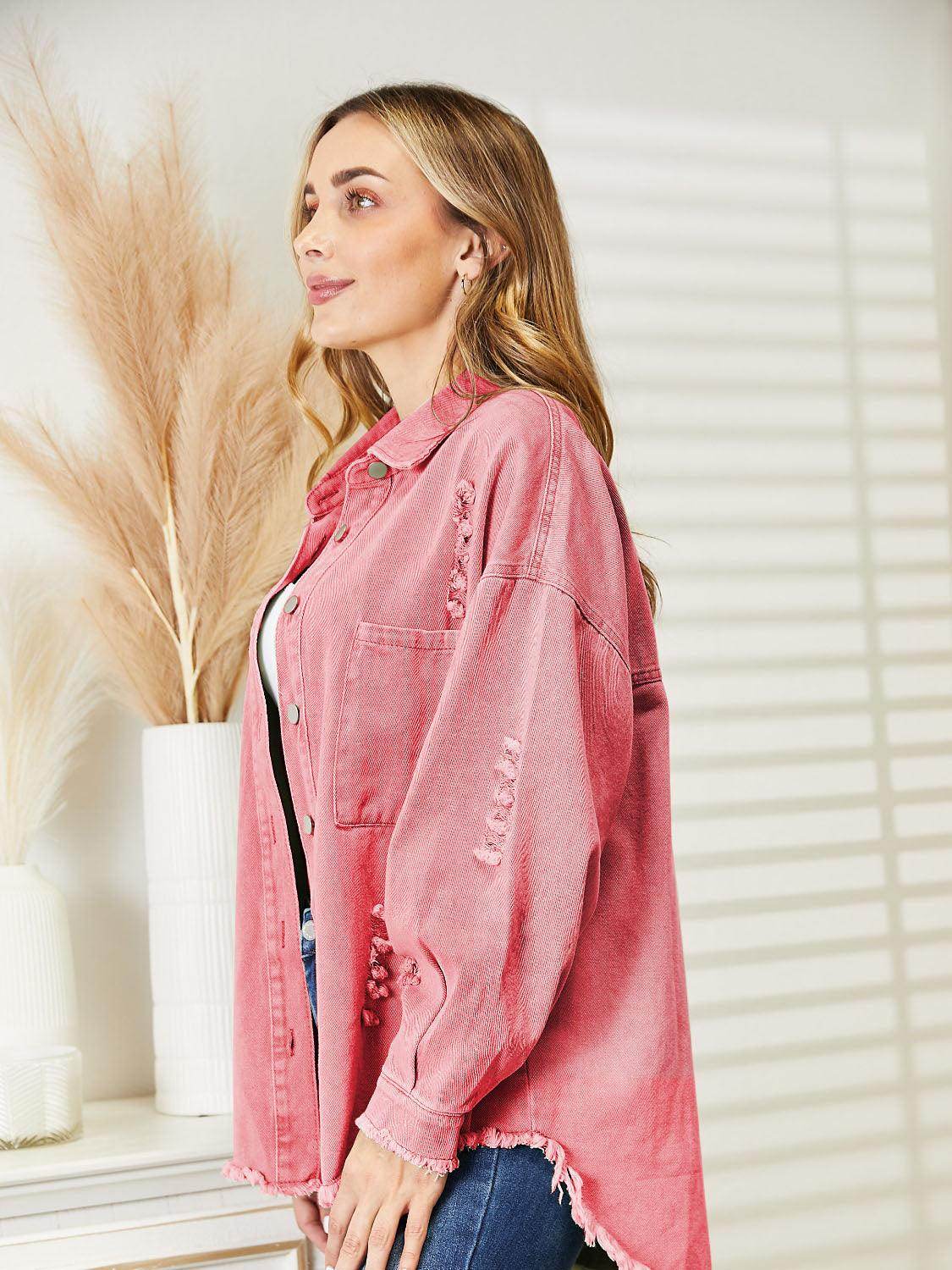 Distressed Raw Hem Denim Jacket for Relaxed Fit Style - Selvanelle