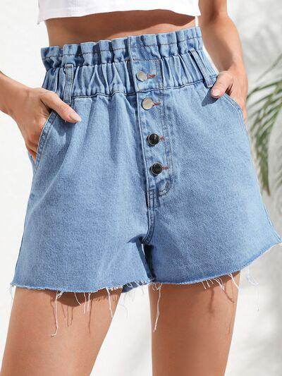 Denim Shorts with Pockets for Women - Comfortable Fit - Selvanelle