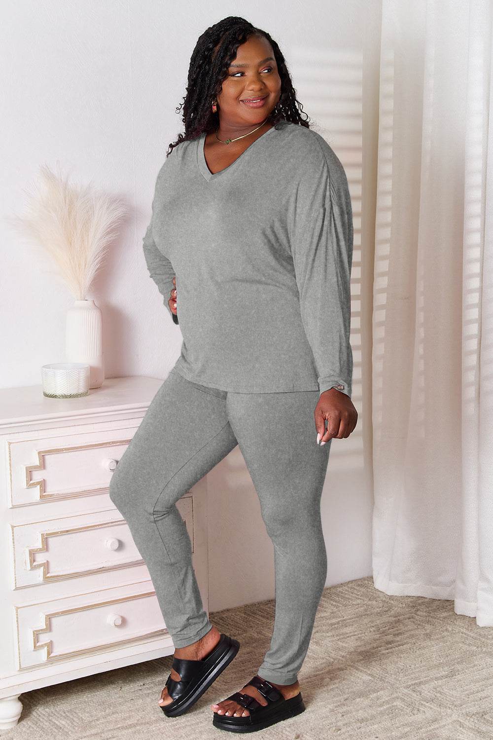 Basic Bae Bamboo Full Size V-Neck Long Sleeve Top and Pants Lounge Set - Selvanelle