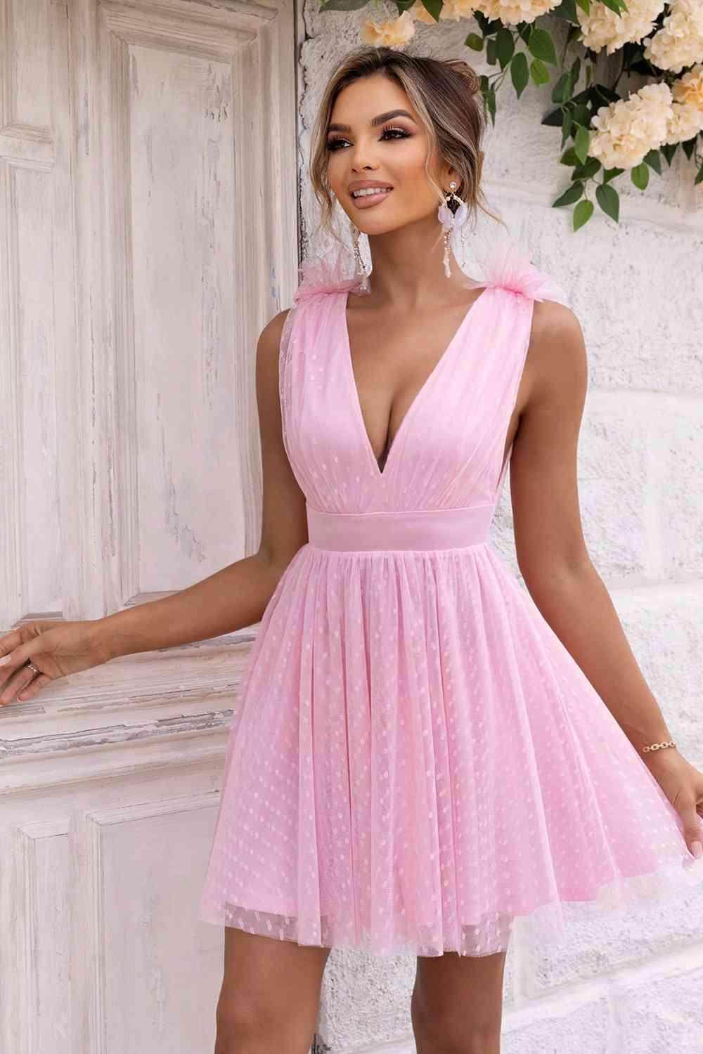Open Back Sleeveless Mesh Dress with Lace Detail and Lining - Selvanelle