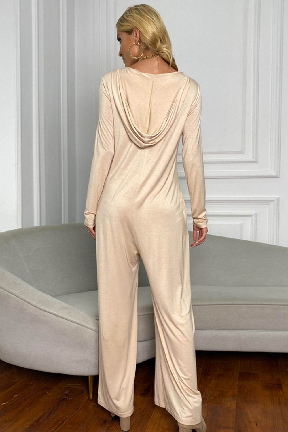 Shiny Long Sleeve V-Neck Jumpsuit with Pockets - Selvanelle
